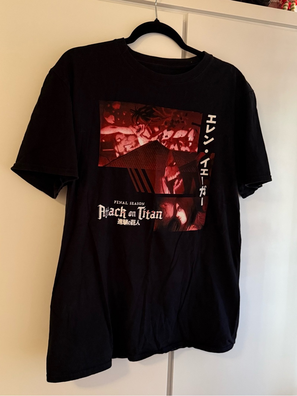 Attack on Titan Black Graphic Tee with Red Print size Large